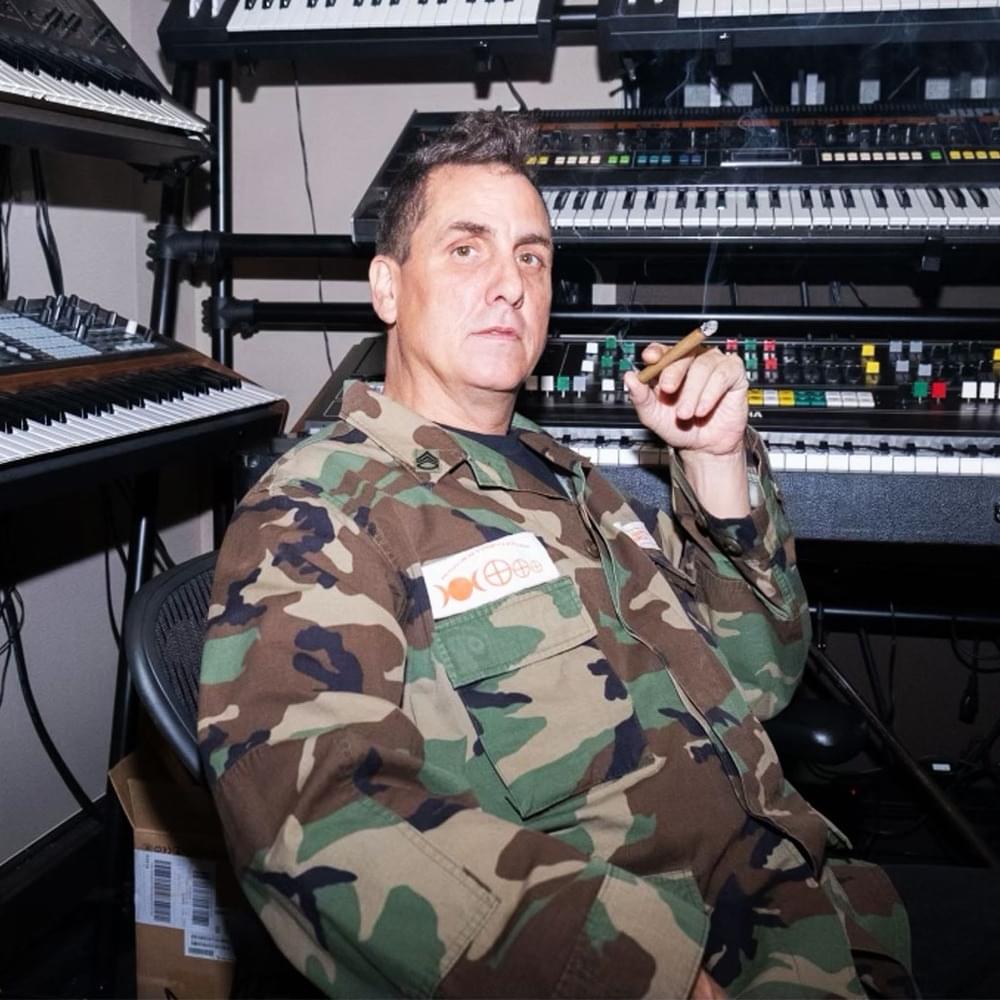 MIKE DEAN 424 Zip Download